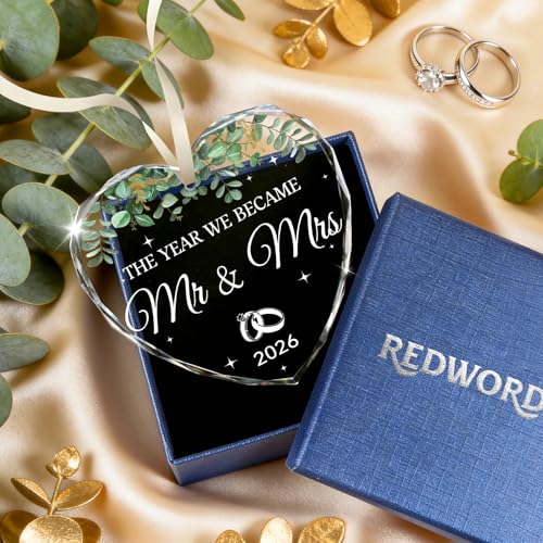 2026 Mr and Mrs Glass Wedding Ornament for Couples, Personalized Keepsake