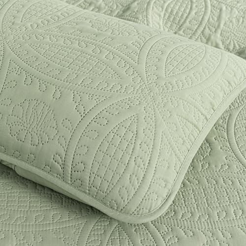 Chezmoi Collection Austin 3-Piece Oversized Queen Bedspread Coverlet Set - Sage
