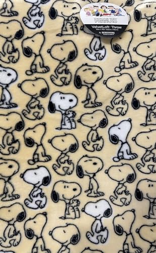 Peanuts Character Plush Throw Blanket - Yellow Sketched Pattern 60"x70"
