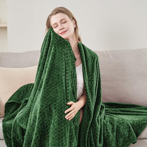 Inhand Plush Flannel Fleece Throw Blanket - Soft Green Leaf Pattern, 50" x 60"