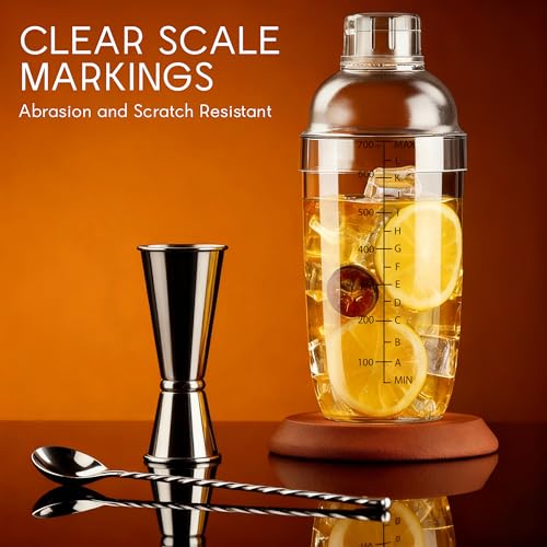 BETTFOR 24oz (700ml) Plastic Cocktail Shaker with Measuring Scale - Leak-Proof Drink Mixer