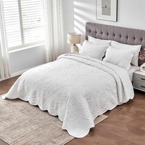 Kingnex Oversized King Bedspread Set - 128x120 White Quilted Coverlet & Shams