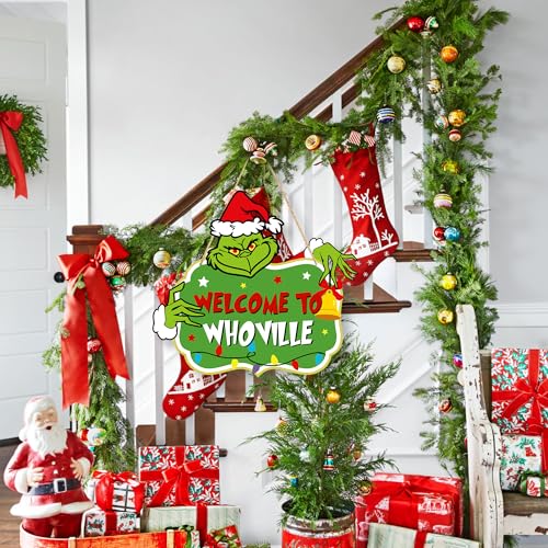 LOCOLY Welcome to Whoville Wooden Christmas Door Sign – Green