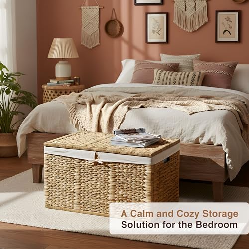 30-Inch Handwoven Wicker Storage Trunk with Removable Liner and Lid
