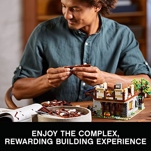 Medieval Blacksmith Building Set, 3-Level Model House with Light Brick