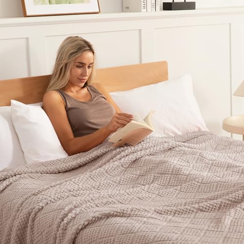 Queen Size Fleece Blanket, Lightweight Jacquard Waffle Design, 90x90 Inch