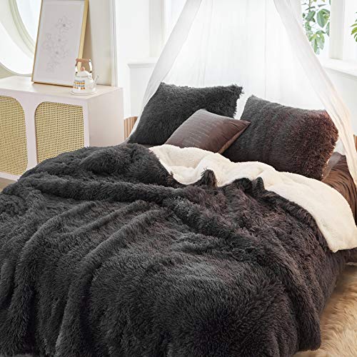 King Size Luxury Faux Fur Comforter Set - 3 Piece Soft Bedding