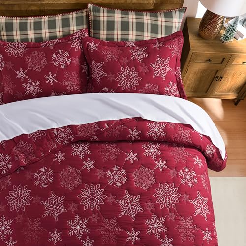 WDCOZY Snowflake Twin Size Christmas Quilt Bedspread with Pillow Shams - Holiday Red Lightweight Bed Coverlet for All Seasons Home Decor