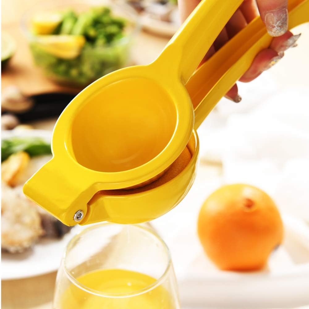 Skiennix Manual Citrus Juicer - Professional Lemon & Lime Squeezer Kitchen Tool | Yellow Finish