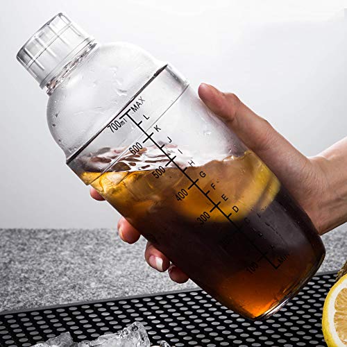 FEOOWV 24 oz Plastic Cocktail Shaker with Scale, Hand Drink Mixer for Bar & Boba Tea