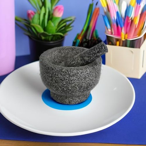 IMUSA 6.5" Traditional Heavy Duty Polished Granite Molcajete for Fresh Guacamole, Salsa, Pesto, Herbs, Spices