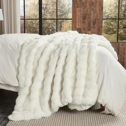 Faux Rabbit Fur Throw Blanket, Cream White Bubble Texture, 50x60 Inches