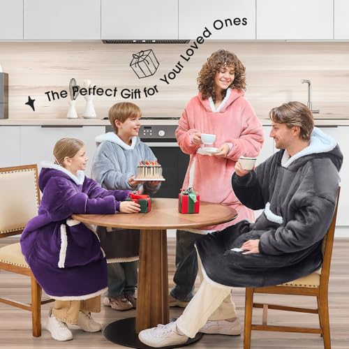 Oversized Wearable Blanket Hoodie with Pet Pocket - Soft Sherpa Fleece