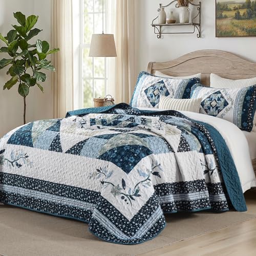 King Size Patchwork Quilt Set, Navy Blue Floral Bedspread - 3 Pieces