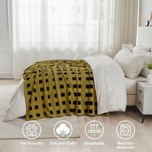 King Size Fuzzy Blanket 320GSM Olive Green Plaid Throw - 108x90 Inches