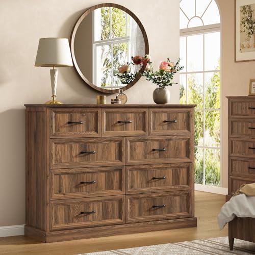 3-Piece Farmhouse Bedroom Furniture Set: 9-Drawer Dresser and 2 Nightstands