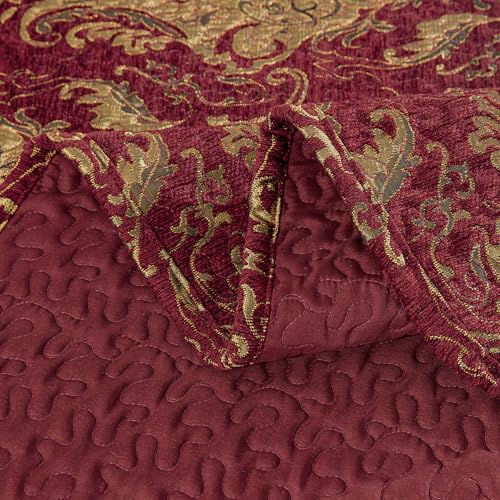 Loom and Mill King Damask Quilt Set - Classic Red Bedding, 3-Piece