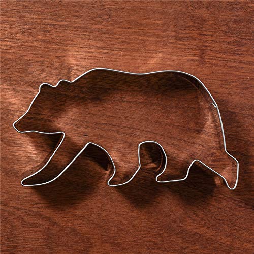 LILIAO Polar Bear Cookie Cutter, 4.6 x 2.6 inches, Food-Grade Stainless Steel