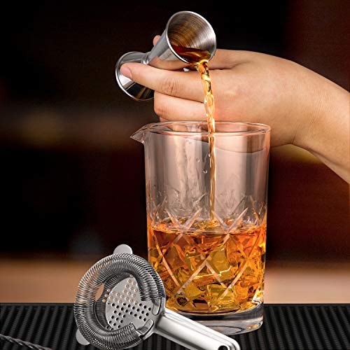 Hiware 24 Oz Cocktail Mixing Glass - Thick Bottom, Seamless Lead-Free Crystal