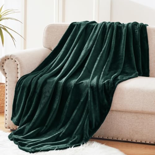 Exclusivo Mezcla Soft Fleece Throw Blanket for Couch - 50x70 Plush Flannel