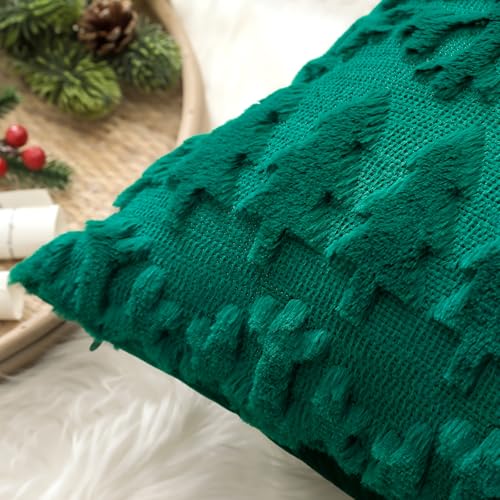 Artscope 20x20 Inch Christmas Pillow Covers Set of 2 – Red & Green Snowflakes