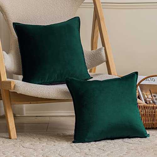 JIAHANNHA Velvet Green Throw Pillow Covers 18x18in (Pack of 2) – Soft Decorative Cushion Covers