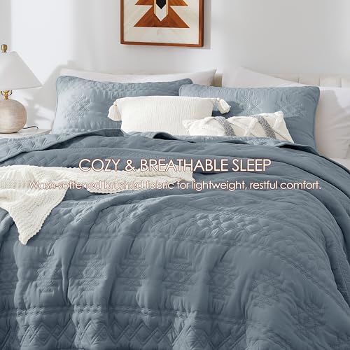 Twin Quilt Set with Pillow Sham - Lightweight Boho Blue Grey Bedding