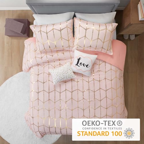 Geometric Metallic Comforter Set with Decorative Pillows, Full/Queen