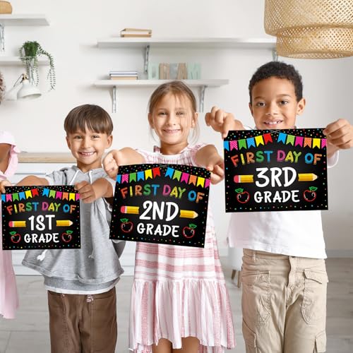 First and Last Day of School Reusable Photo Prop Sign, 10x8 inch