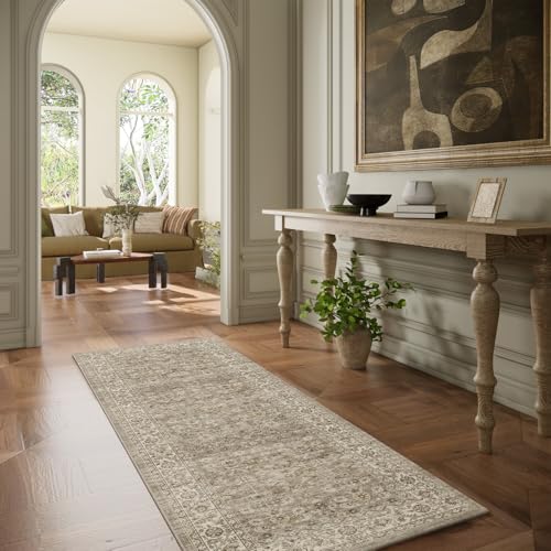 Washable Kitchen Runner Rug 2.6' x 8' Non-Slip Soft Low-Pile Floor Carpet