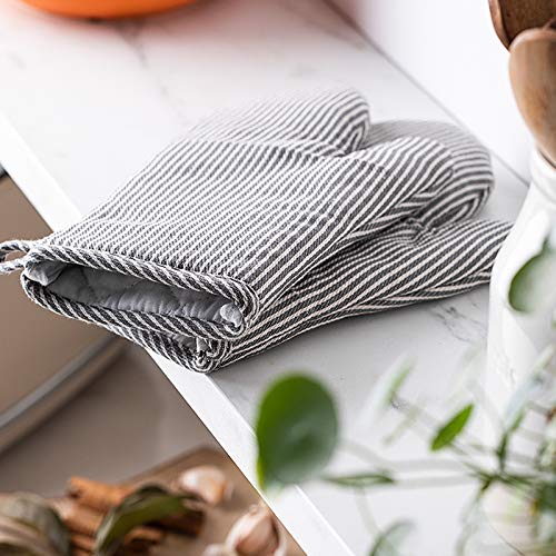 4-Piece Heat-Resistant Oven Mitts and Pot Holders Set for Cooking