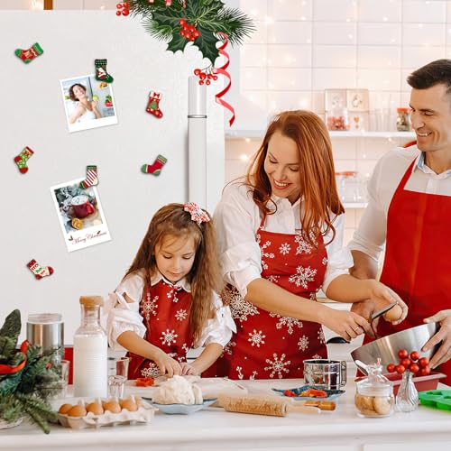 MORCART 30Pcs Christmas Fridge Magnets - Mr1374 Socks, Whiteboard & Locker Decoration