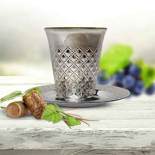 Disposable Silver Kiddush Cups with Diamond Pattern - 5 oz, 10 Pack