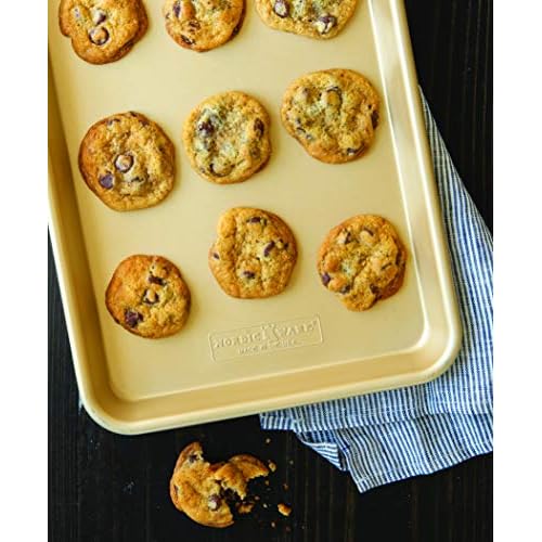 Nordic Ware Naturals Nonstick Quarter Sheet, 2 Count (Pack of 1)