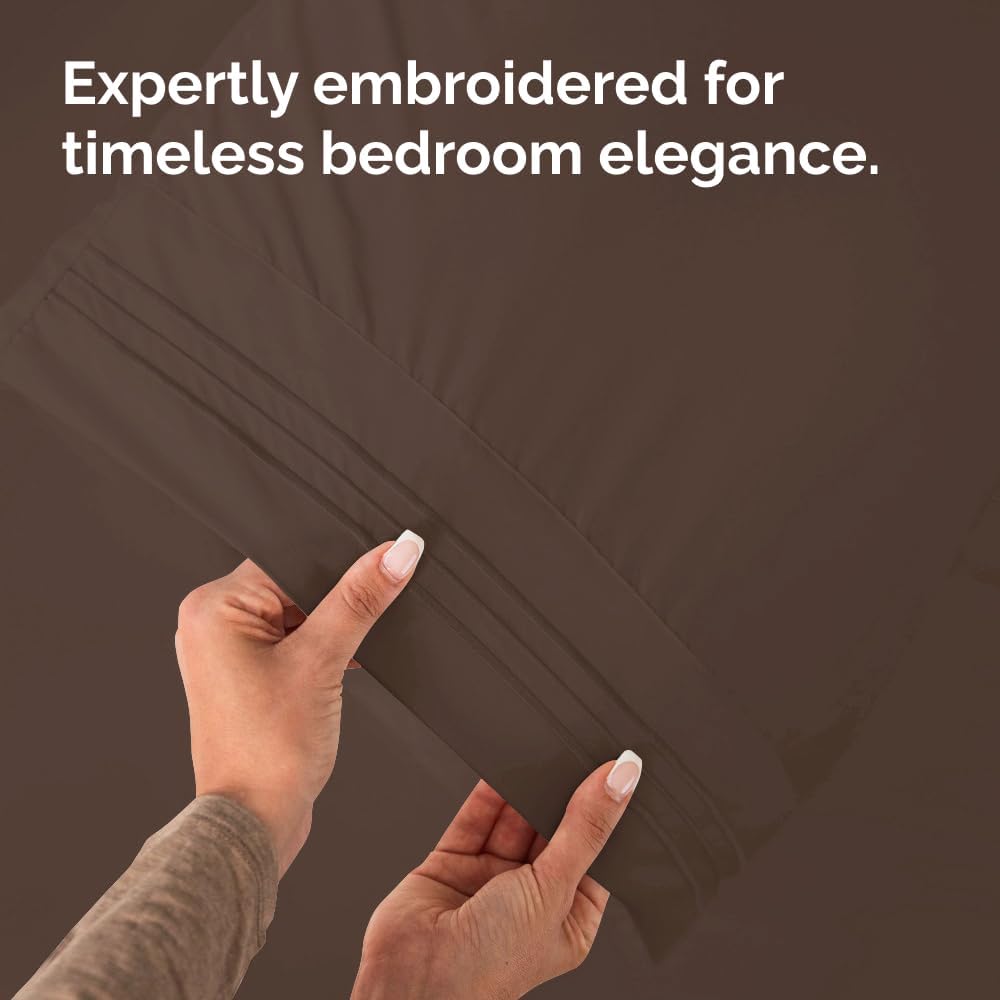 Queen Pillow Cases by [Brand Name] - Ultra Soft Hotel Quality Covers | Comfy, Wrinkle-Free & Stain Resistant - 4 Piece Set in Brown