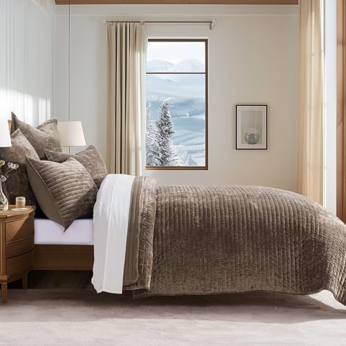 EverGrace Velvet Quilt Set King Size, Mocha Brown Channel Bedding
