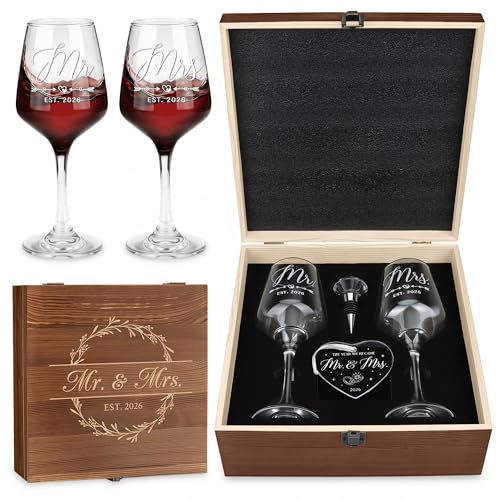 Mr and Mrs Wedding Wine Glass Gift Set with Keepsake Box and Accessories