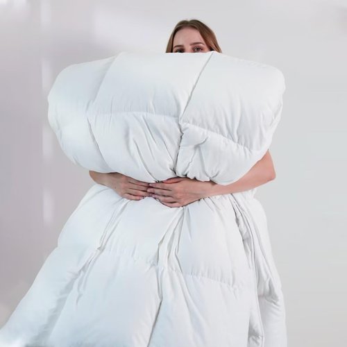 DOWNCOOL Queen Size Comforter - Lightweight All-Season Duvet Insert | White Down Alternative Quilt (88x92 Inches)