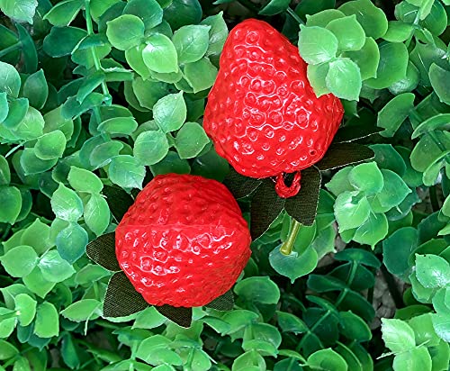 18PCS Realistic Plastic Artificial Red Strawberries for Decoration