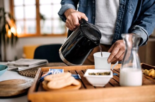 " OCCASIONS " 40 Mugs Pack, Heavyweight Disposable Wedding Party Plastic 8 oz Coffee Mugs/Tea Cups/Cappuccino Cups/Espresso Cup with Handles (8 oz Mugs, Plain White)