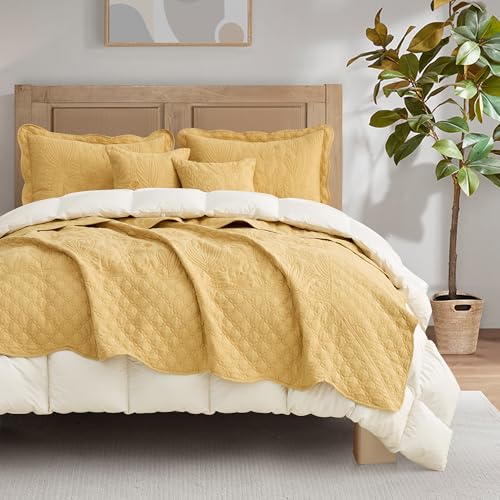 Botanical Oversized Bedspread Queen Size - Reversible Leaves Quilt Set