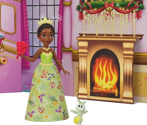 Disney Princess Advent Calendar Toy Set with 3 Small Dolls & Accessories