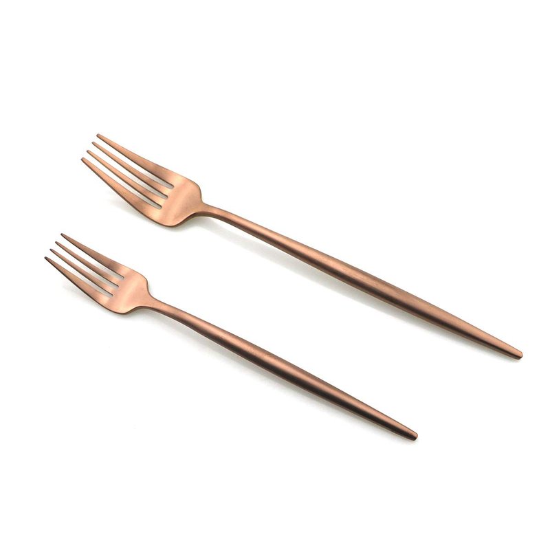 Gugrida Luxury Silverware Royal Cutlery Set - 24 Piece Flatware Set - Service For 4 18/10 Stainless Steel - Matte Rose Gold Finish w/Drinking Straw