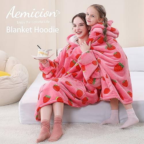 Oversized Strawberry Wearable Blanket Hoodie with Pockets and Sherpa Lining