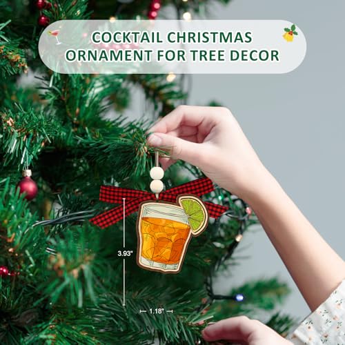 D4DREAM Wooden Cocktail Ornament Style 13 – Christmas Tree Drink Decor Gift