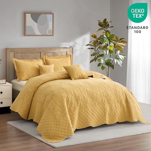 Botanical Oversized Bedspread Queen Size - Reversible Leaves Quilt Set