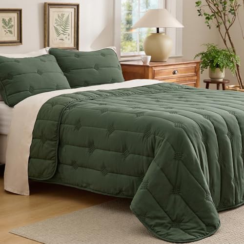 Bedsure Queen Quilt Set - Soft Lightweight Bedspread & 2 Shams, Dark Green