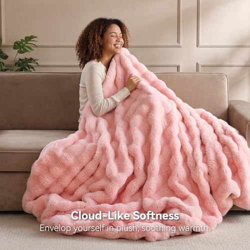 Smoofy Faux Rabbit Fur Throw Blanket - Blush Pink Bubble Plush 50"x60"