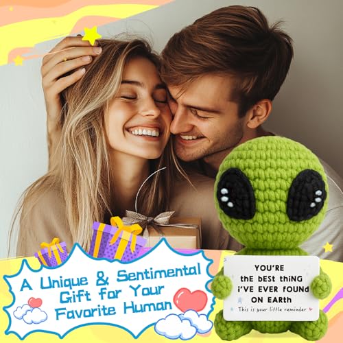 Handmade Crochet Alien Plush Doll with Heartfelt Love Note - Cute Decor