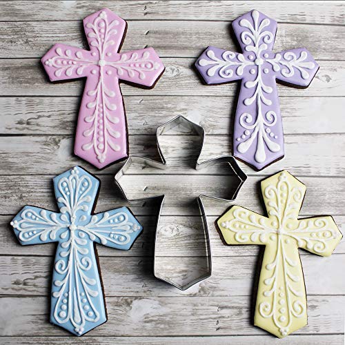 XL Cross Cookie Cutter - Made in USA, 5-1/2 inch | Ann Clark